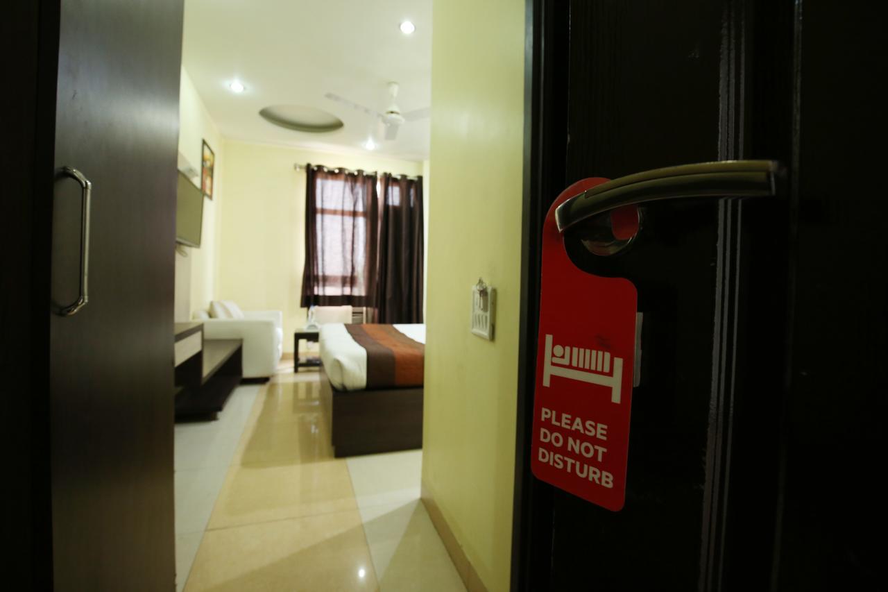 Hotel Mm Yellowuds Amritsar Ngoại thất bức ảnh