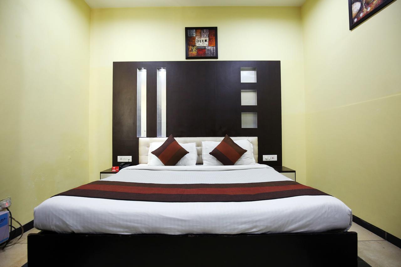 Hotel Mm Yellowuds Amritsar Ngoại thất bức ảnh