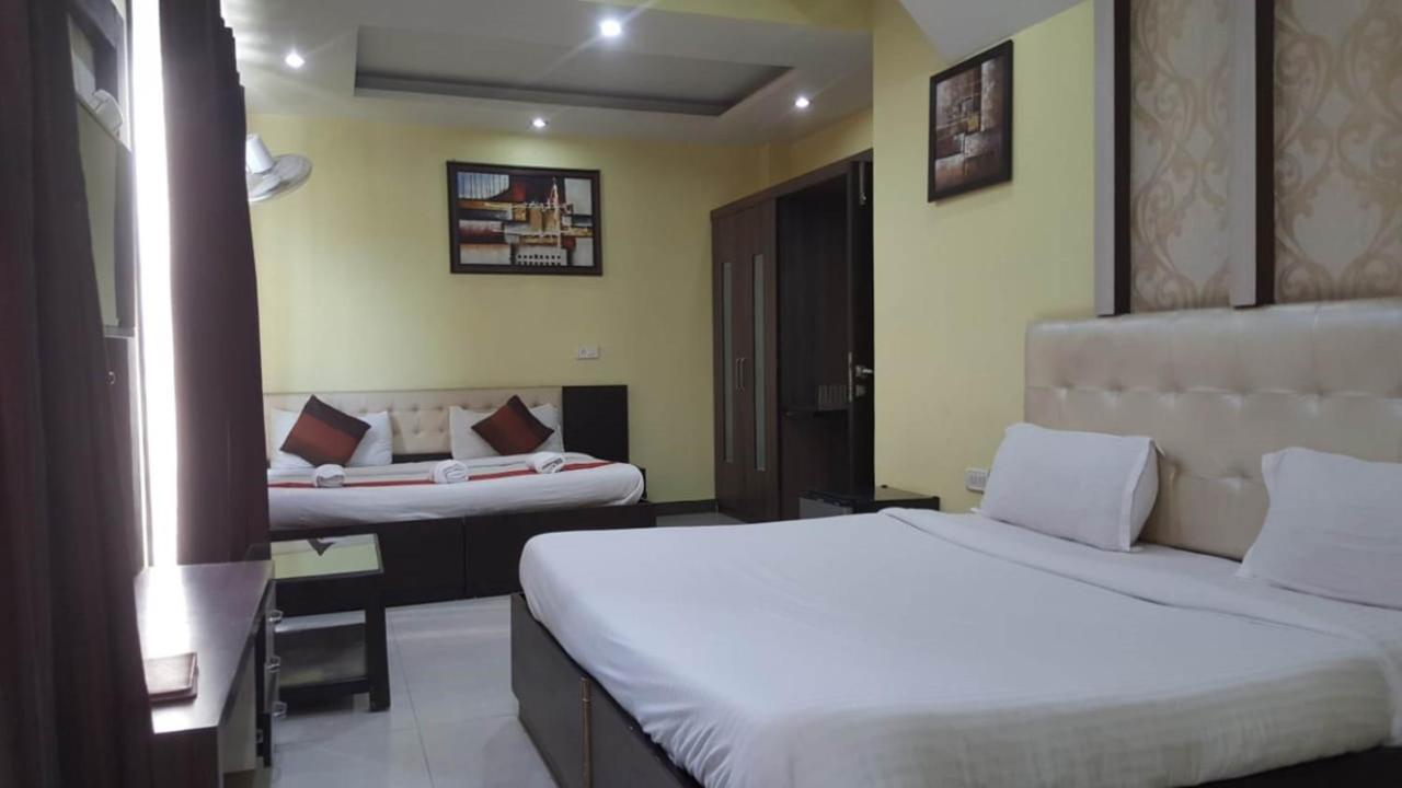 Hotel Mm Yellowuds Amritsar Ngoại thất bức ảnh